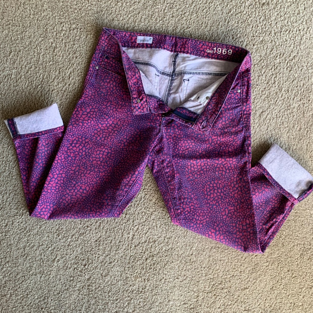 Purple-Blue Patterns Pants, Size 31 - Picture 15 of 16
